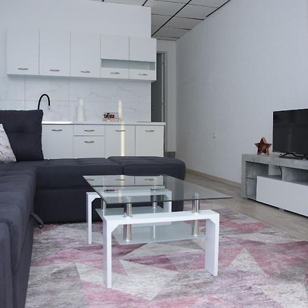Apartmani Golub Livno Ngoại thất bức ảnh